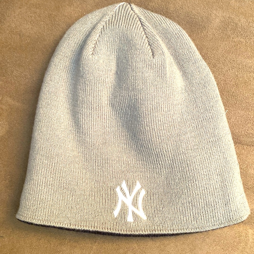 Yankee beanie - reversible